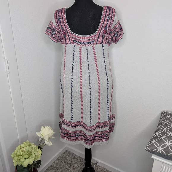 💘 Anthro Maeve Ruidoso Embroidered Dress - Picture 3 of 7